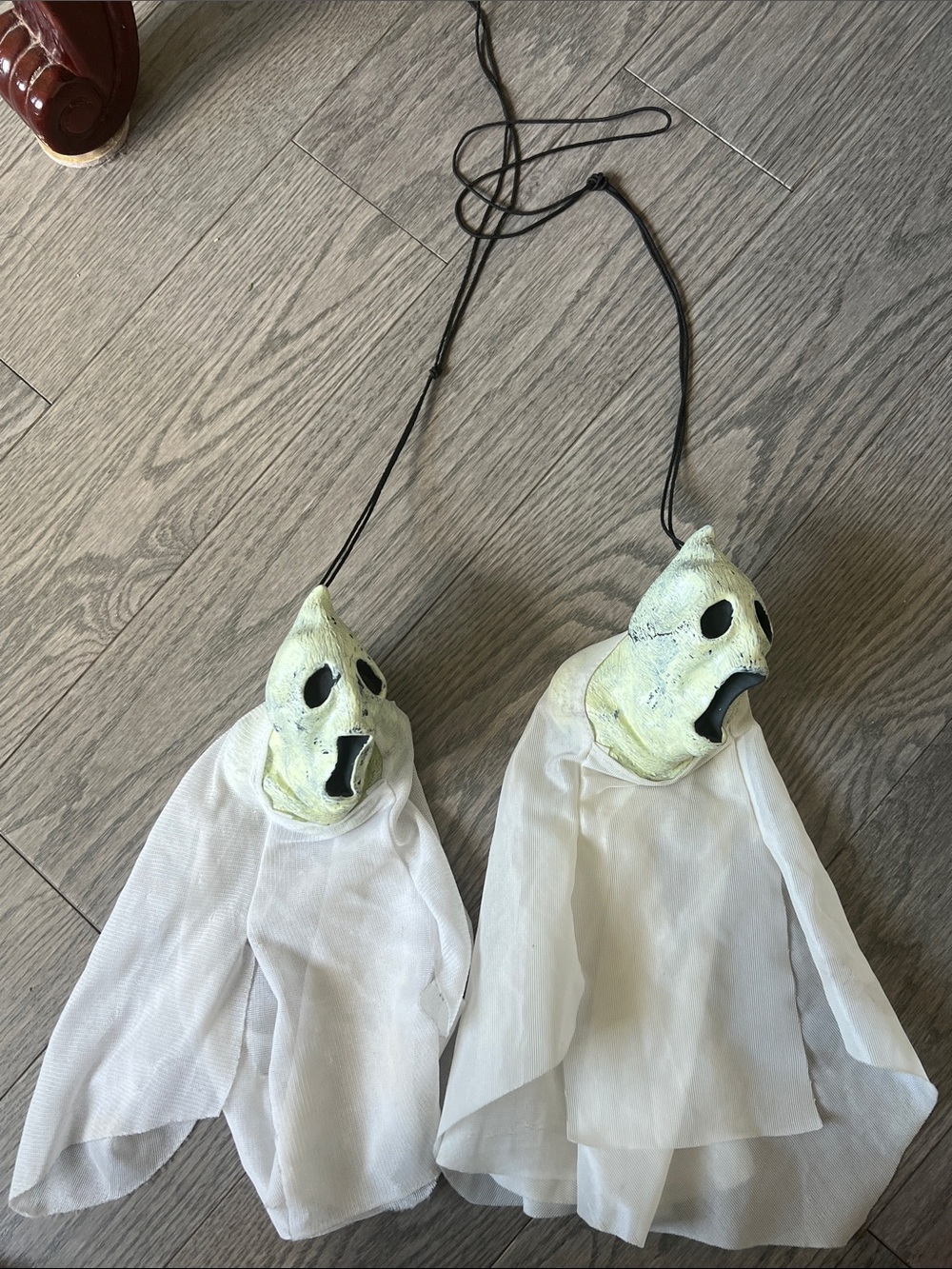 White Hanging Ghost Kids Costume Accessory - Pair